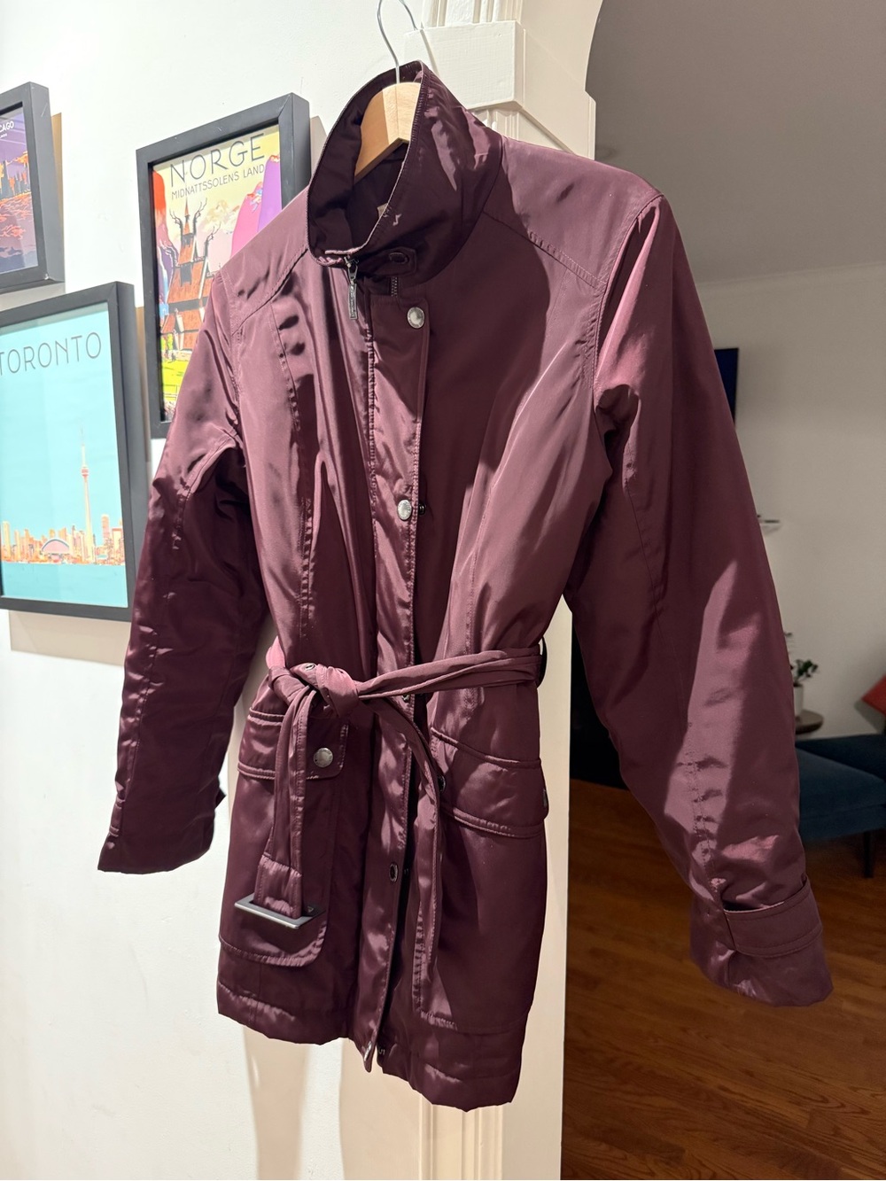 Four Seasons London Womens Quilted Belted Jacket in Burgundy
